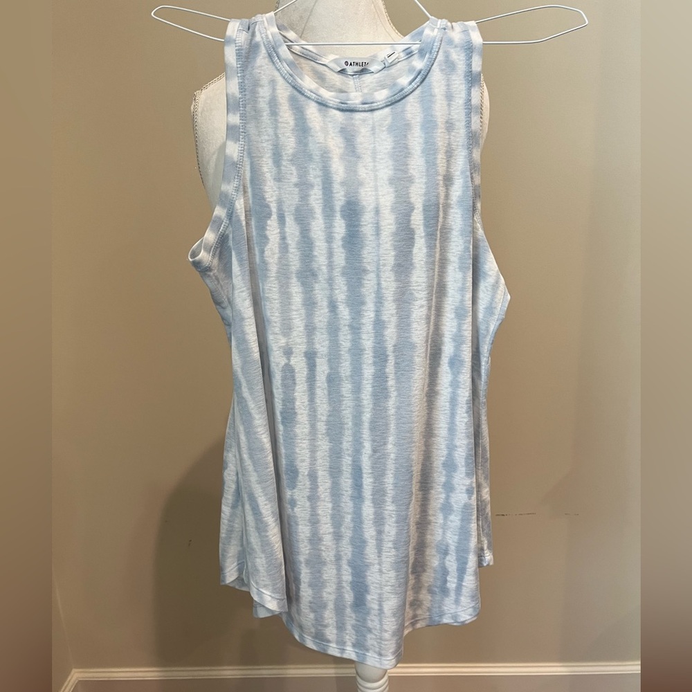 Athleta women’s blue & white tie-dye knit tank- S